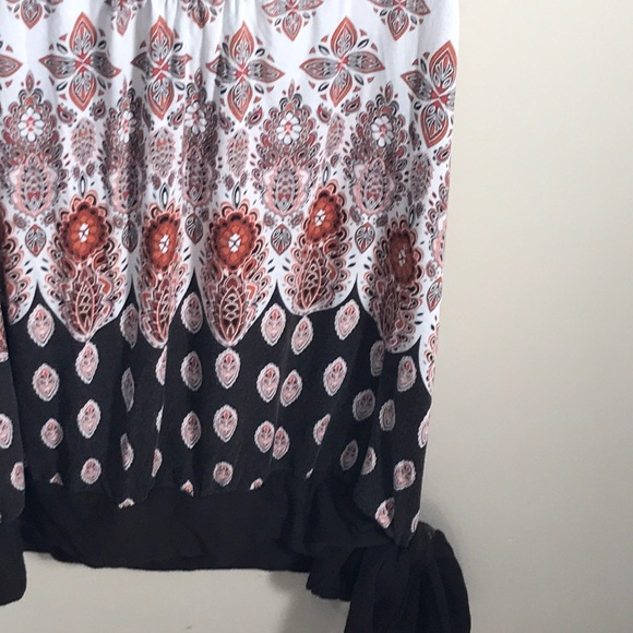 Tank - Picture 2 of 4